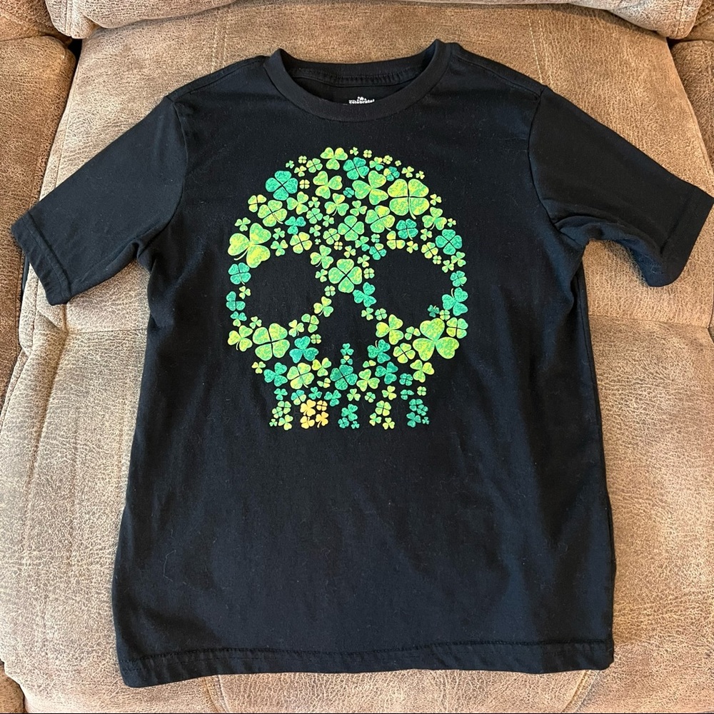 Kids Skull Shamrock/St. Patrick’s Day T-Shirt - Picture 1 of 2